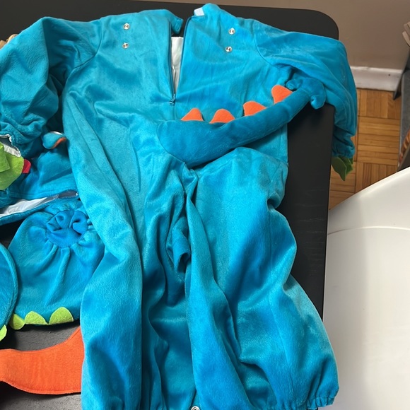 Dinky dragon 18-24 months costume - Picture 4 of 5